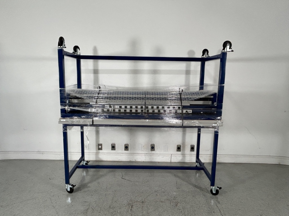 Image of Formaspace 6' Laboratory Tables - Quantity 2